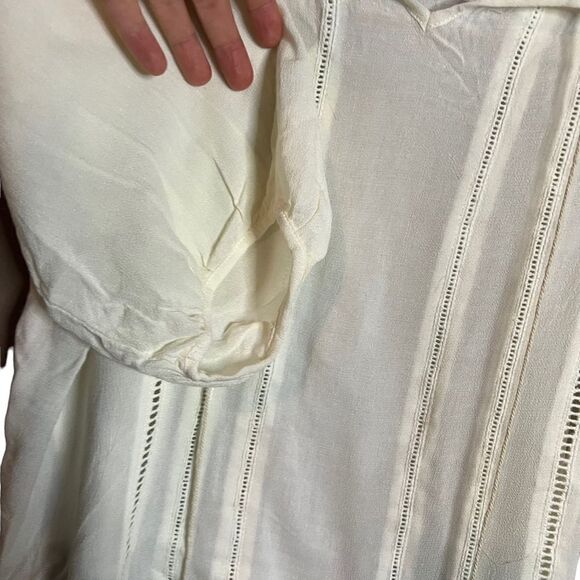 3 for $30! Elodie off white blouse. Size xs - Picture 6 of 10